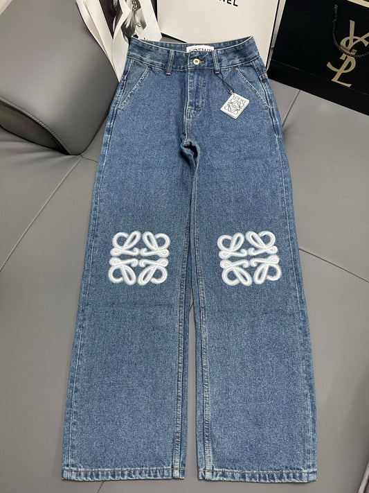 Retro light blue washed flocked embellished jeans