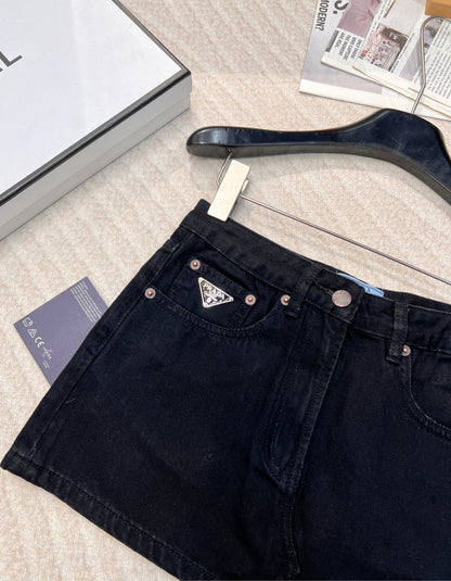 2025 New Spring/Summer Classic Triangle Logo Denim Skirt