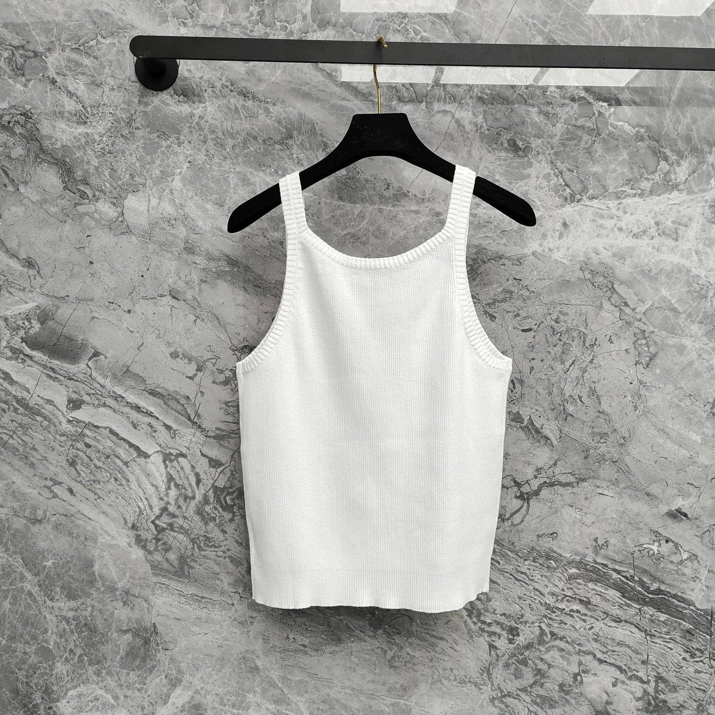 25 Cotton Round Neck Vest