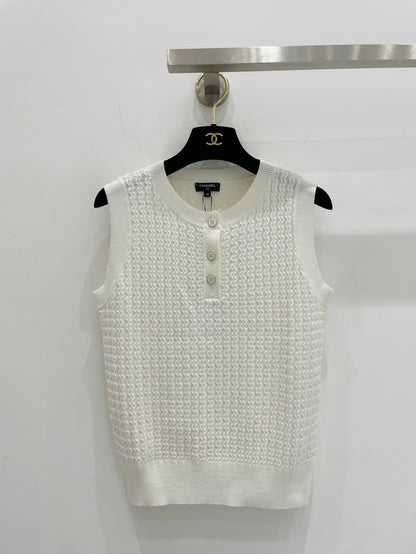 25 New V-neck knitted vest