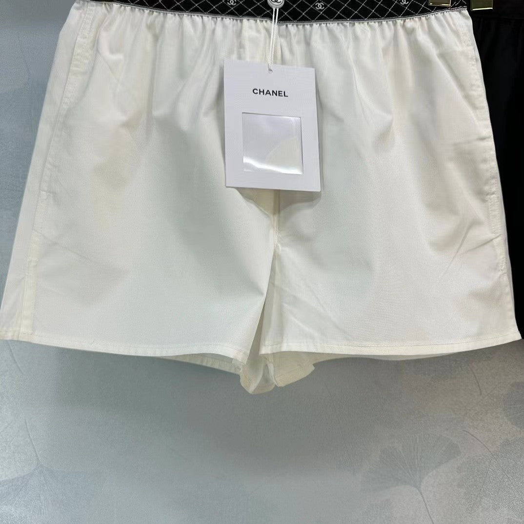 Double  webbing elastic waist shorts