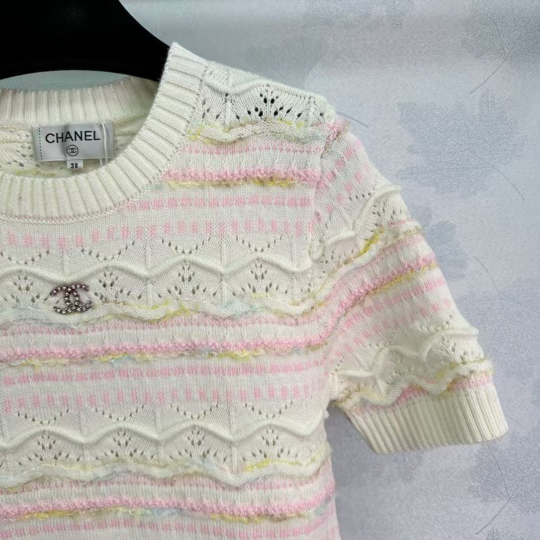 new pattern knitted short sleeves