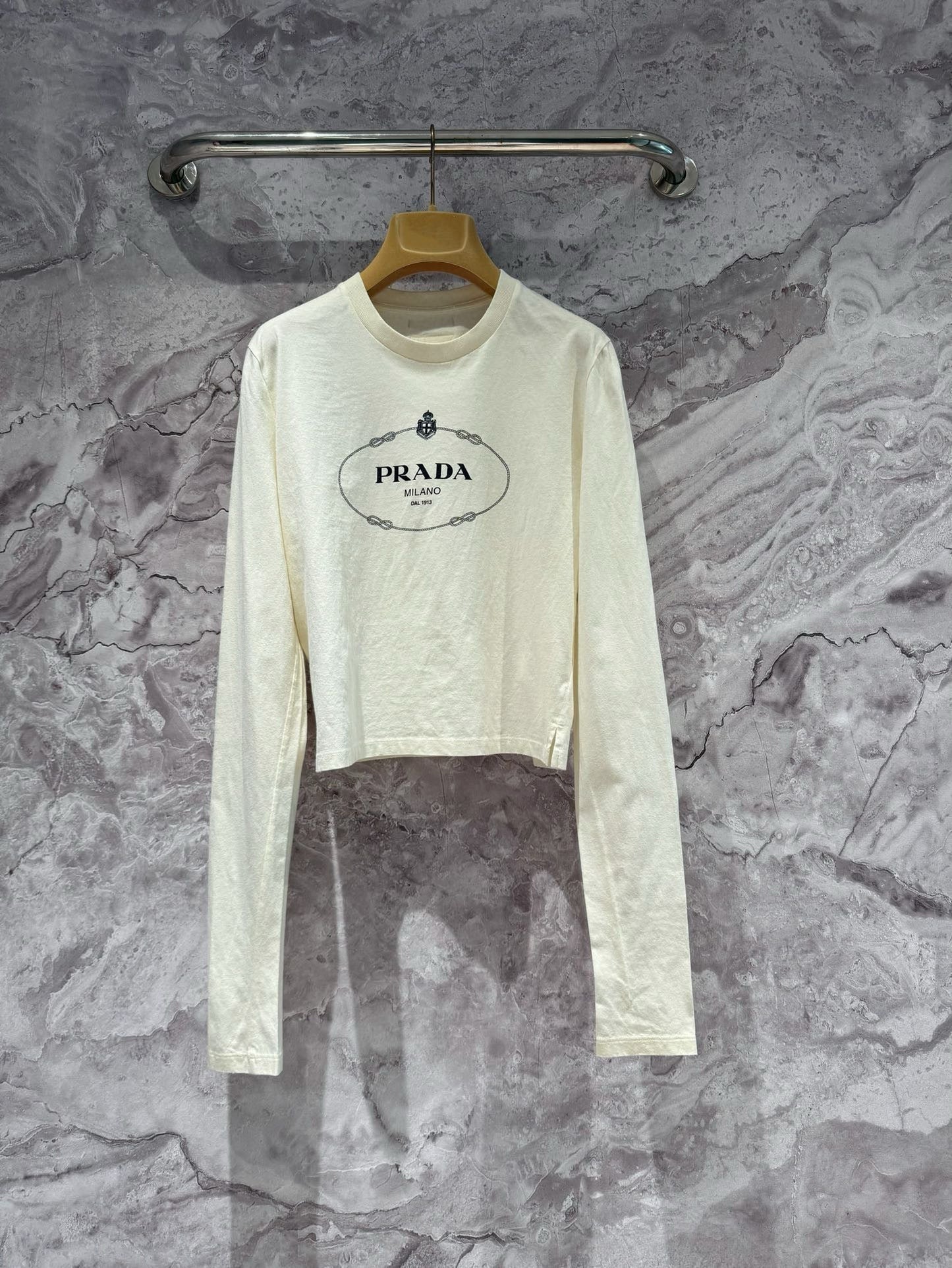 new cotton round neck long sleeve