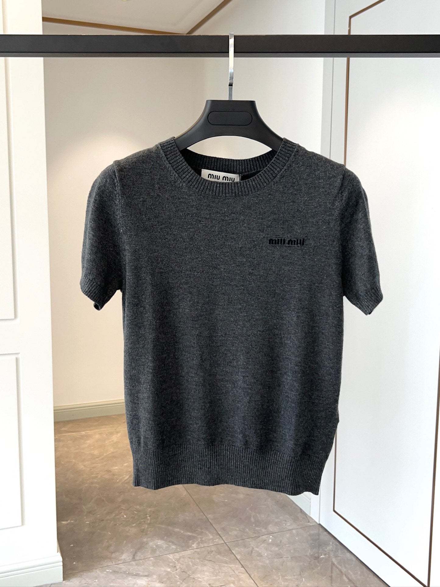 Early Autumn Wool Short Sleeves