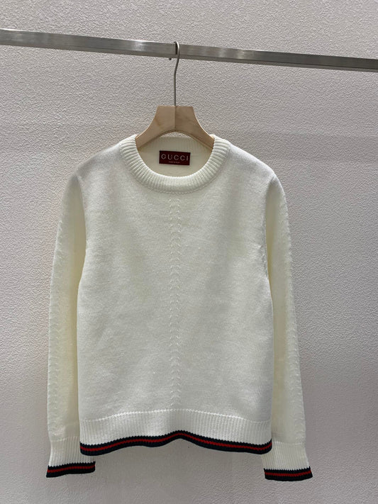 Knitted crew neck pullover