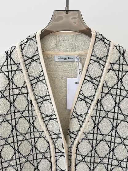 Diamond pattern retro simple knitted cardigan sweater