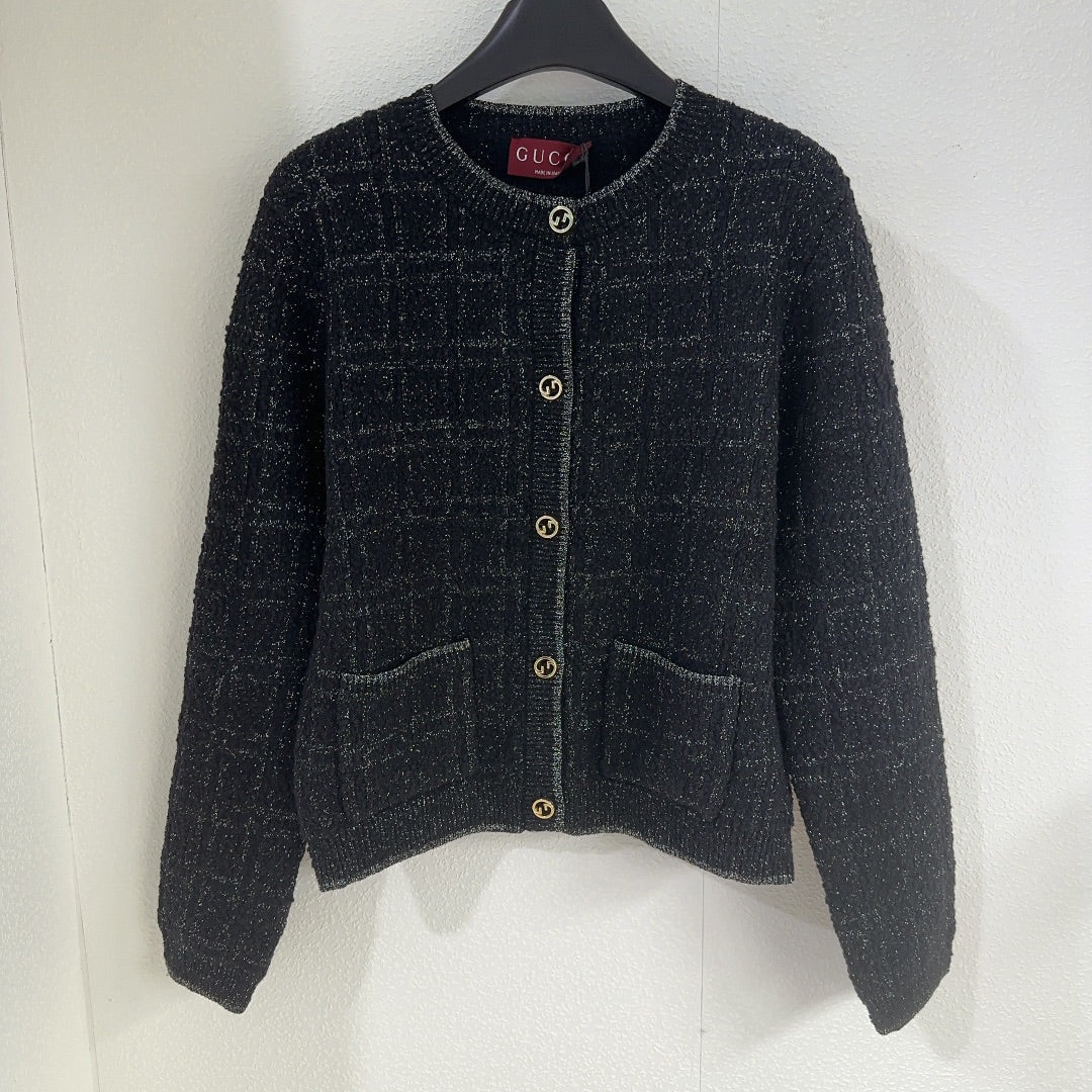 Money Pocket Buttoned Crew Neck Knit Cardigan