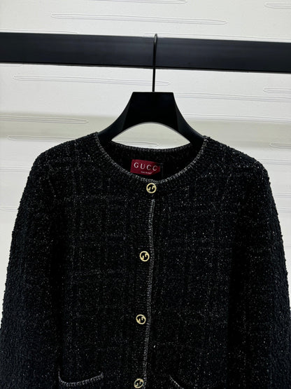 Money Pocket Buttoned Crew Neck Knit Cardigan