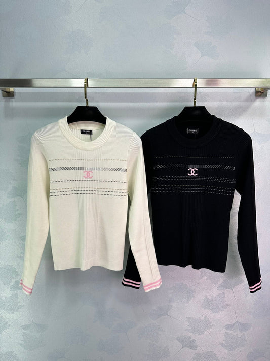 Knitted long sleeves