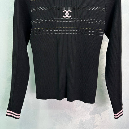 Knitted long sleeves