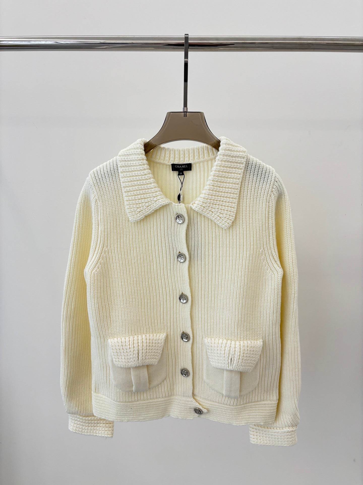 Lapel knitted cardigan