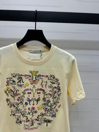 Embroidered short sleeve T-shirt