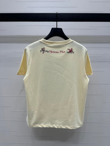 Embroidered short sleeve T-shirt