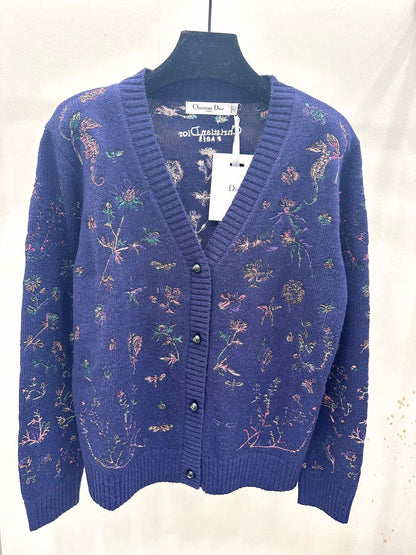 cardigan with embroidered floral elements