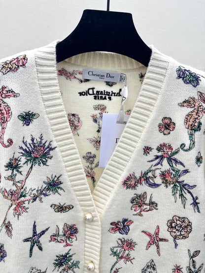 cardigan with embroidered floral elements