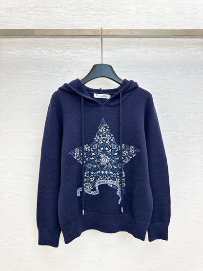 star embroidered hooded knit top