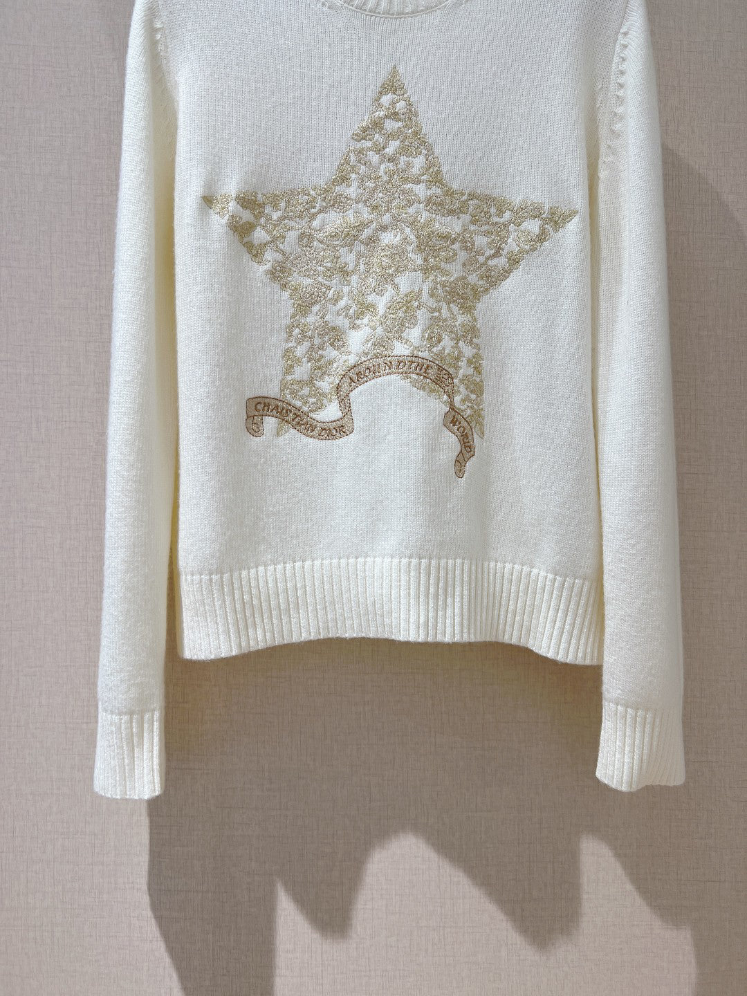 Fashion long sleeve sweater