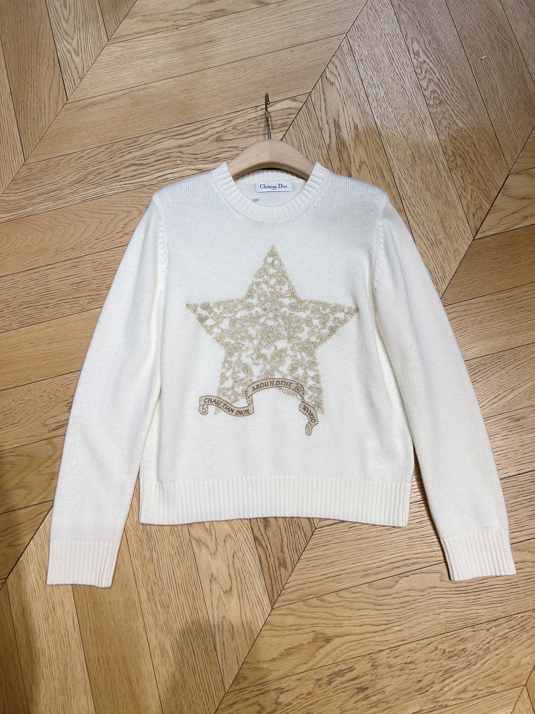 Fashion long sleeve sweater