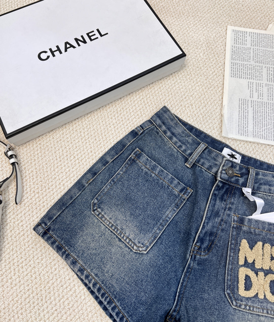 Double Pocket Towel Embroidery Lettering Denim Shorts