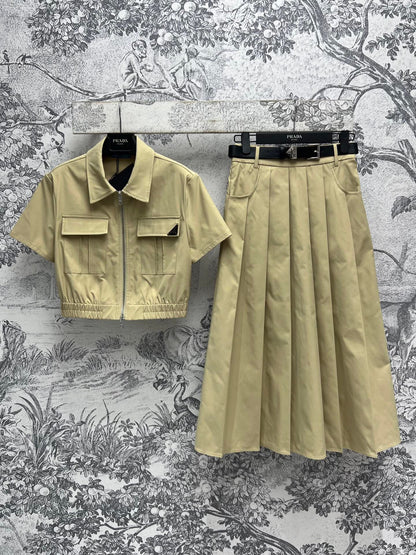 Work style casual collar short sleeved shirt+pleated skirt