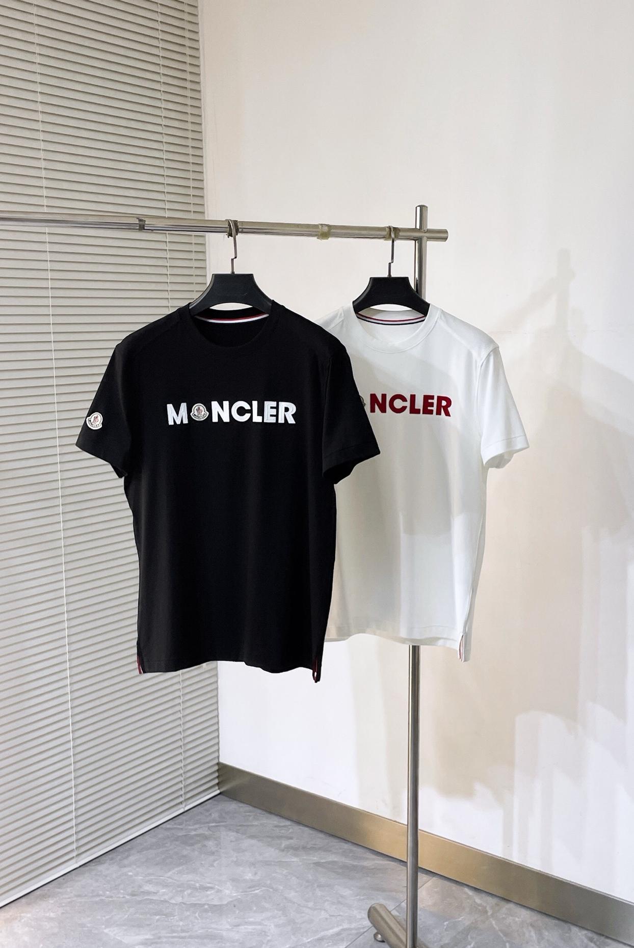 Mon Spring/Summer new metal logo on chest t-shirt