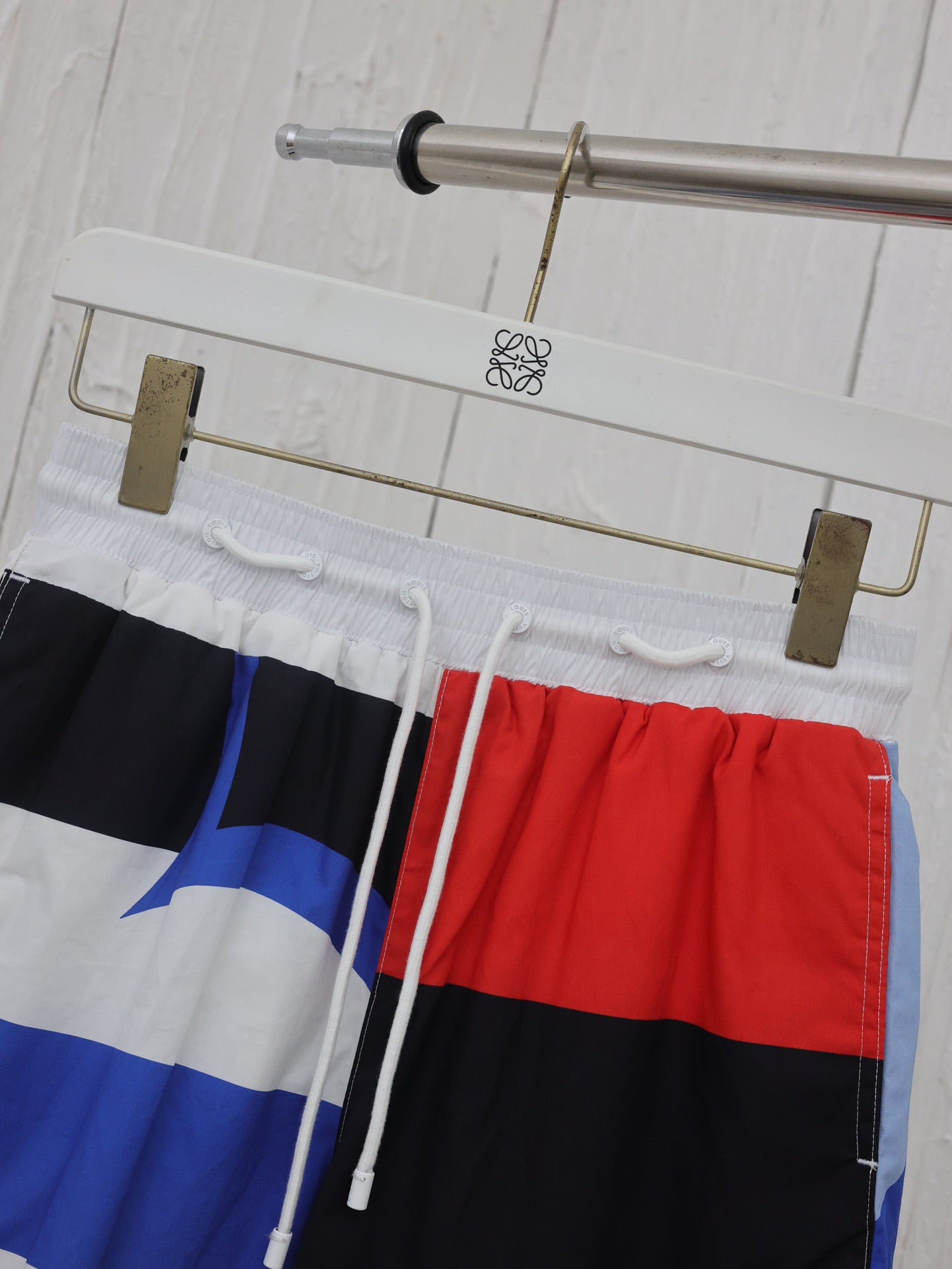 New America's Cup print drawstring beach shorts