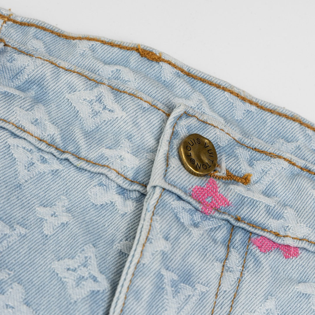 Joint embroidered jeans