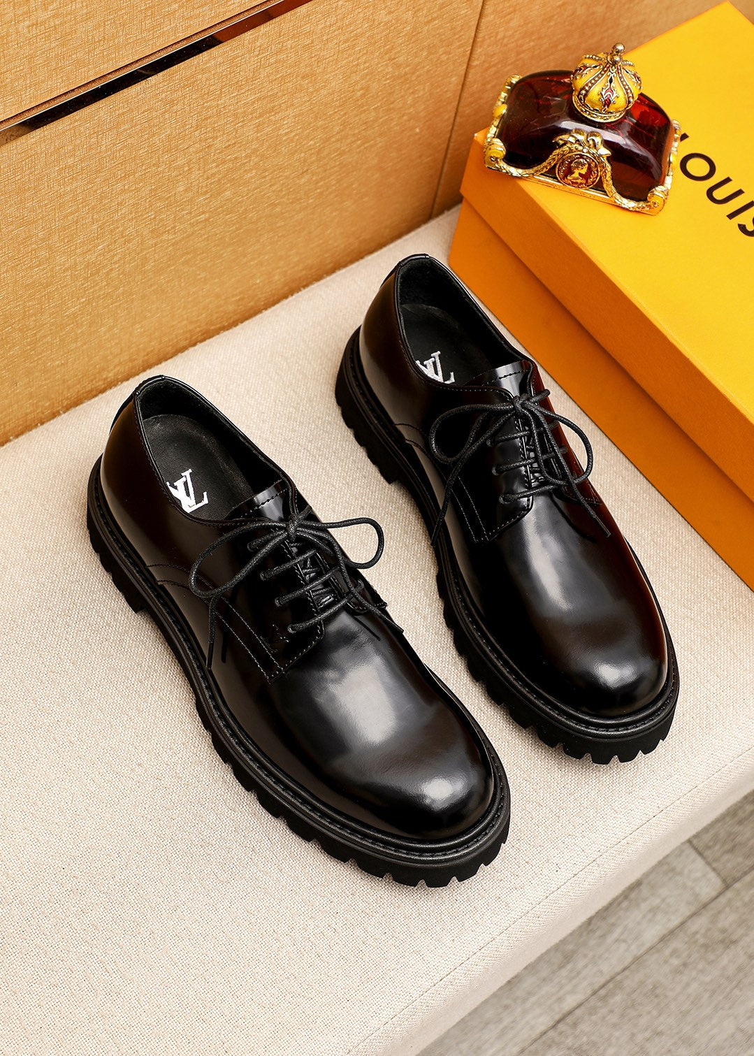 L New Men's Leather Shoes