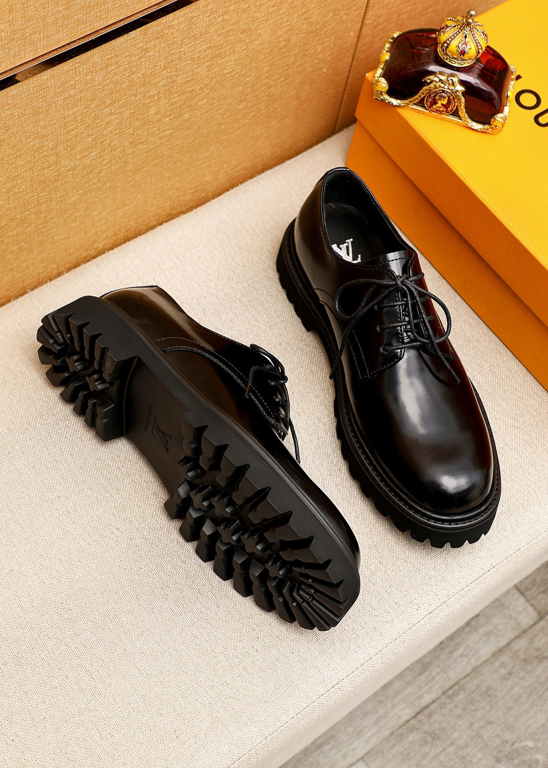 L New Men's Leather Shoes