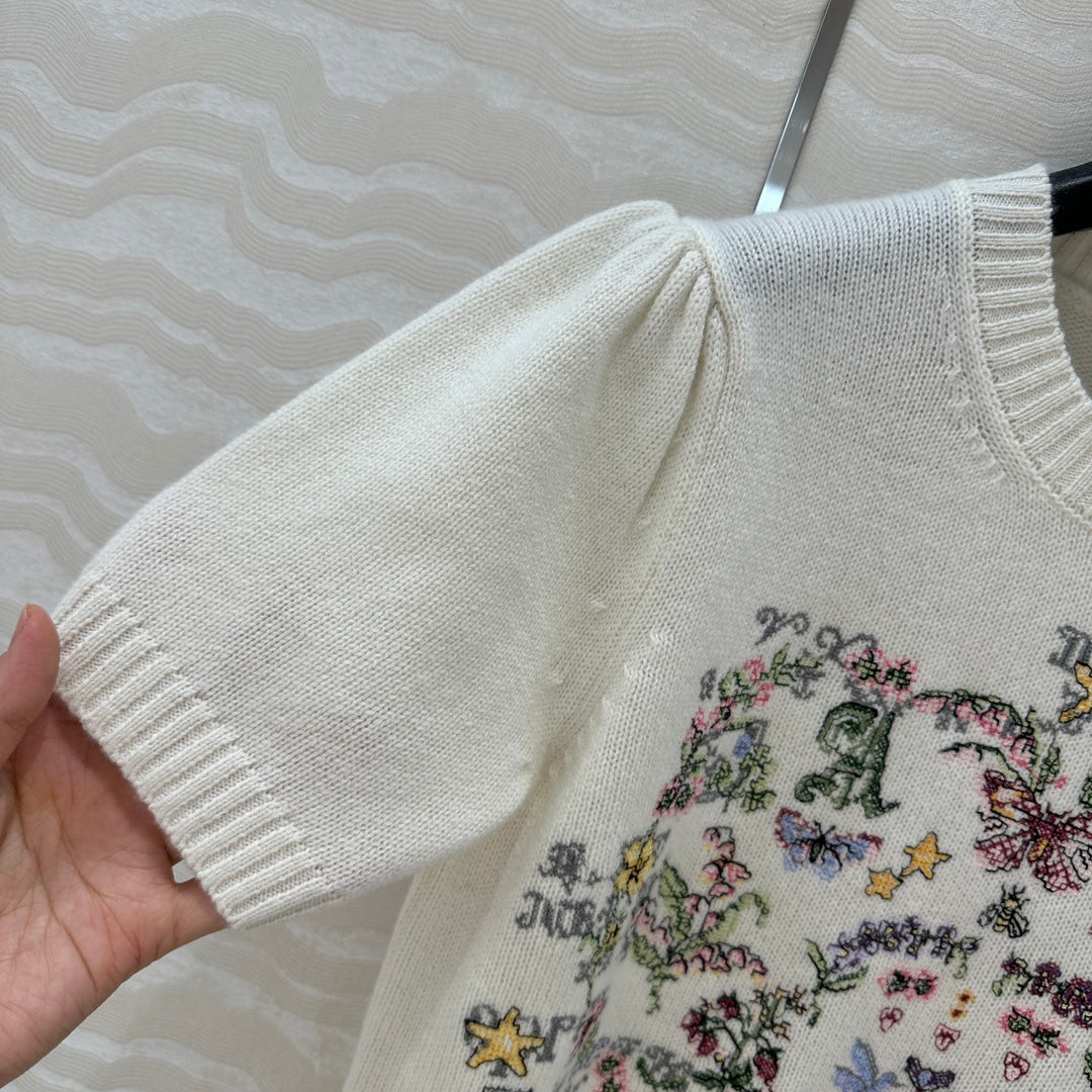 Cross-stitch embroidered cashmere short-sleeved sweater