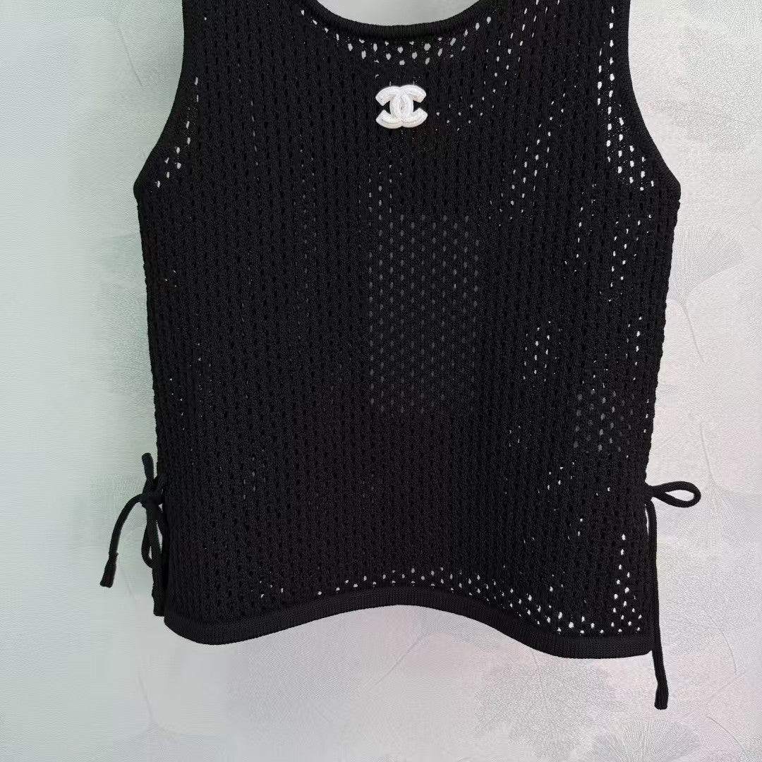 Lettering logo knitted vest