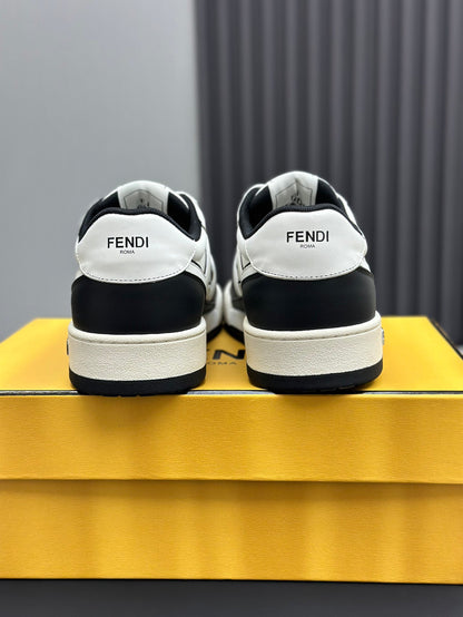 F 24 Couple Sneakers