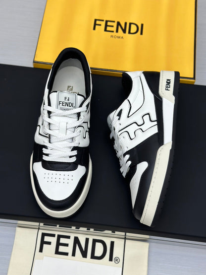 F 24 Couple Sneakers