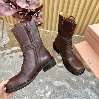 M Model Boots