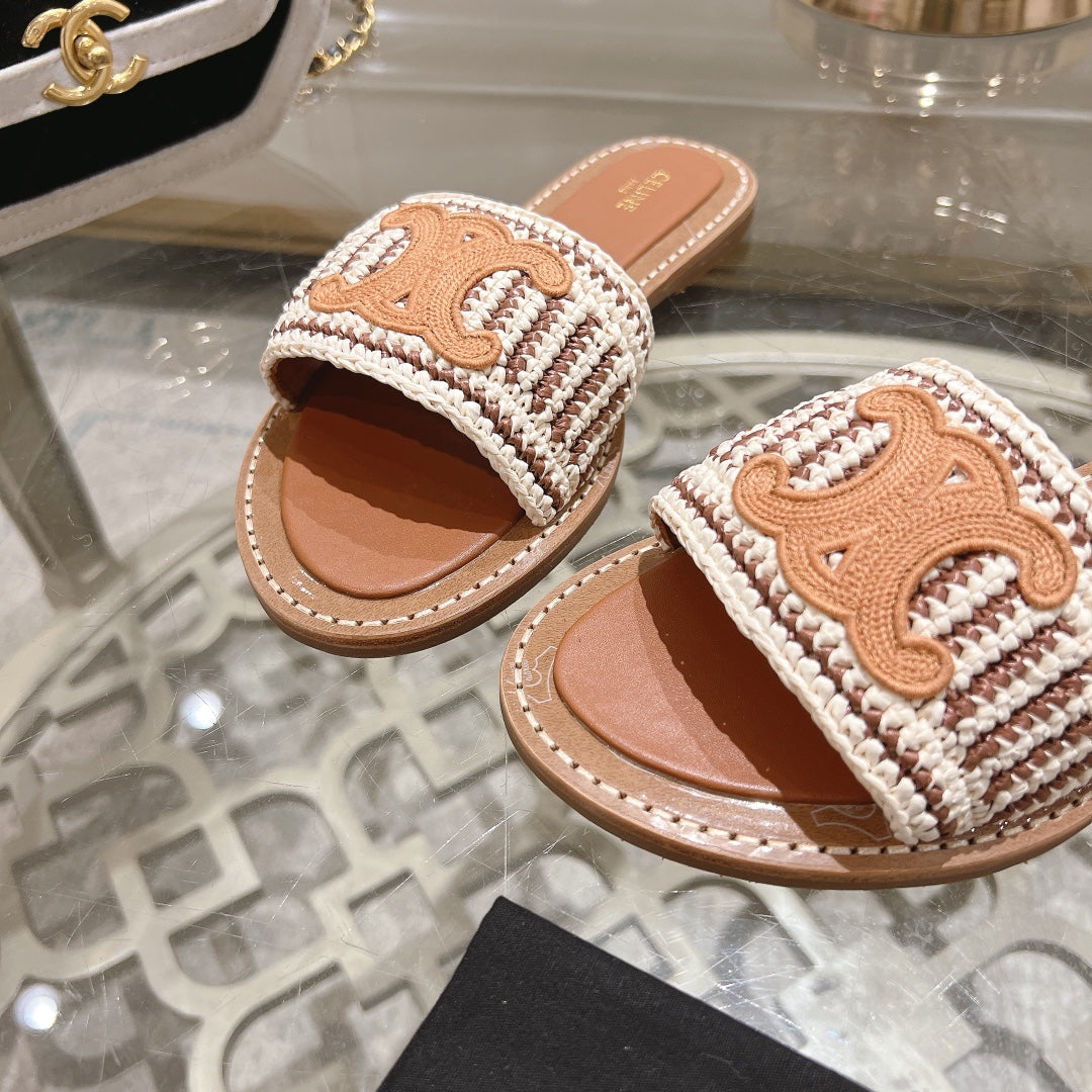 C 25 Arc de Triomphe logo sandals