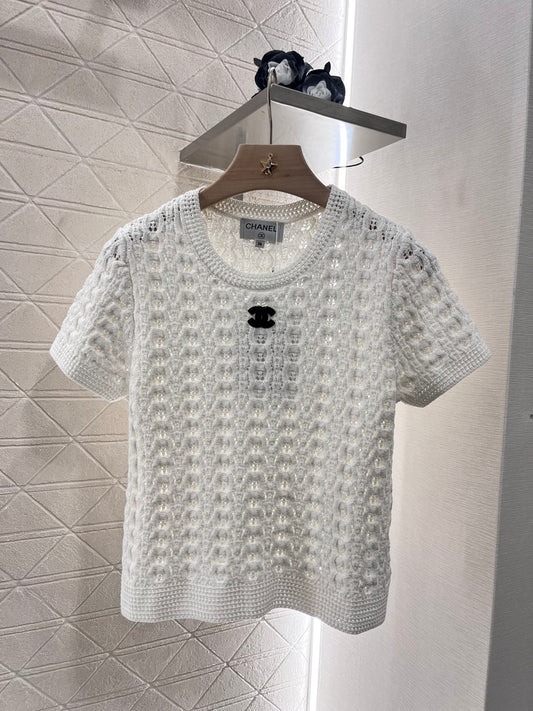 25 Hollow Woven Pattern Knit Top