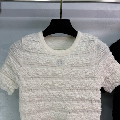 25 Spring and Summer Minimalist Knit Top