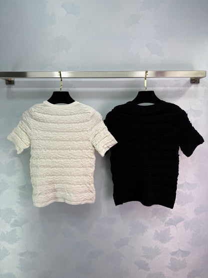 25 Spring and Summer Minimalist Knit Top