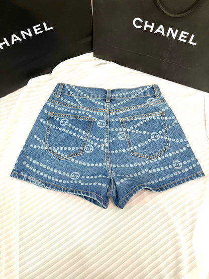 25 Spring and Summer New Denim Shorts