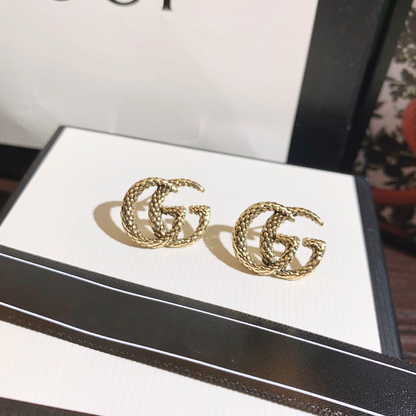 Women's High-End Fashion Earrings