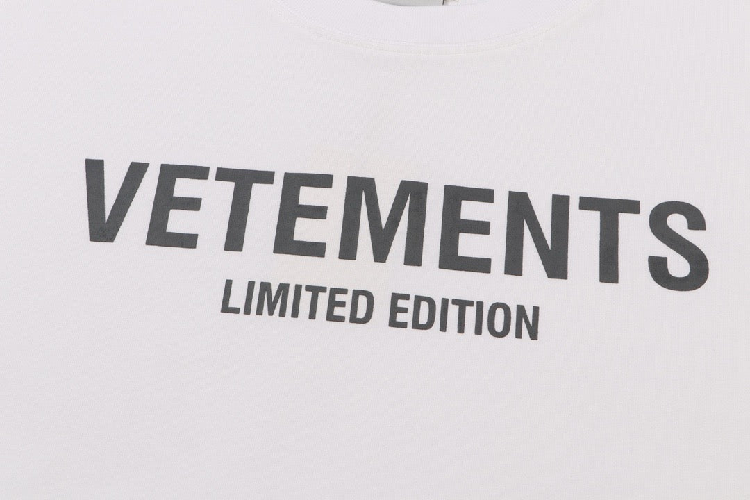 VETEME T-SHIRT