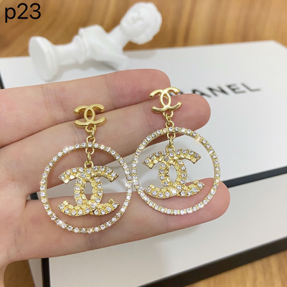 Women's Fashionable And Exquisite Earrings