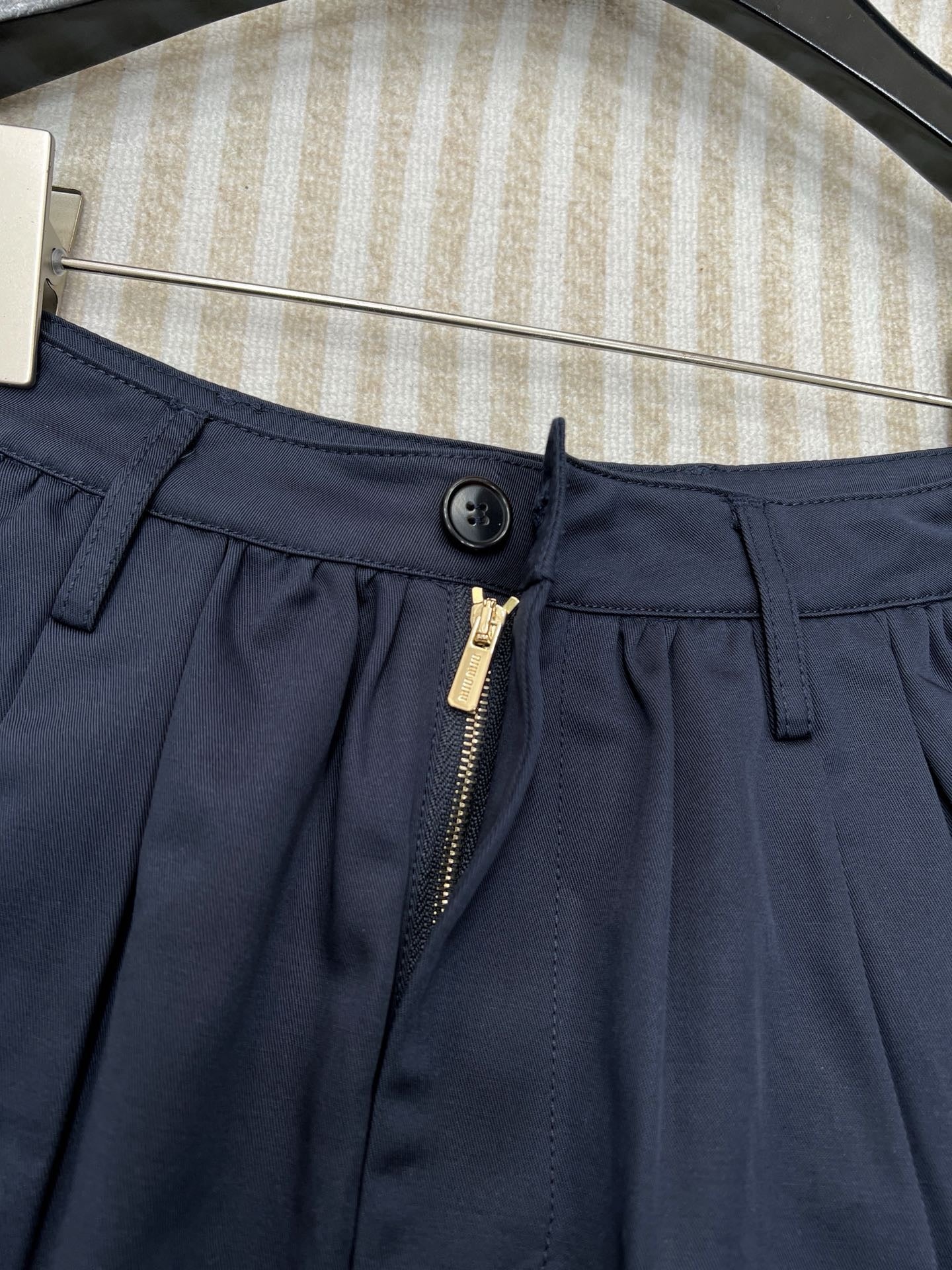 NEW  dark blue buttoned raw edge mini mini skirt