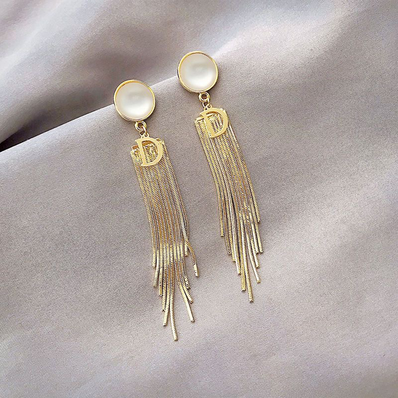 Ladies Fashionable Simple Versatile Earrings