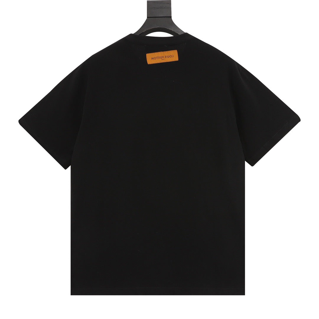 Black graphic short sleeve knit T-shirt