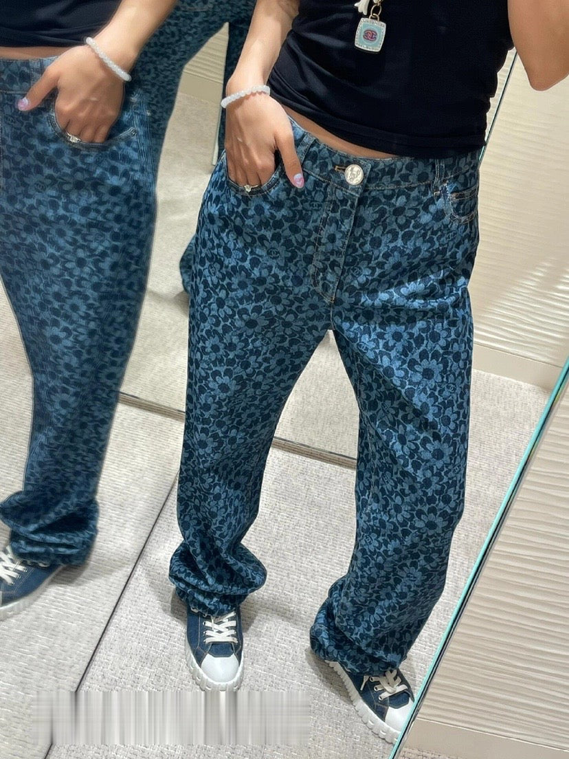 NEW  Full floral jacquard denim