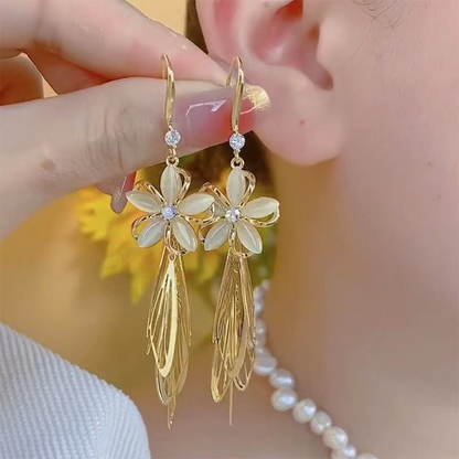 Ladies New Fashion Rhinestone Earrings