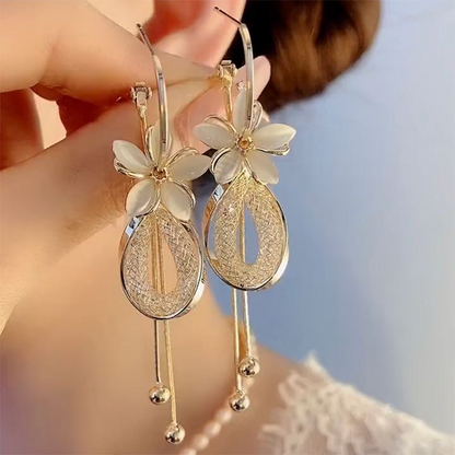 Ladies New Fashion Rhinestone Earrings