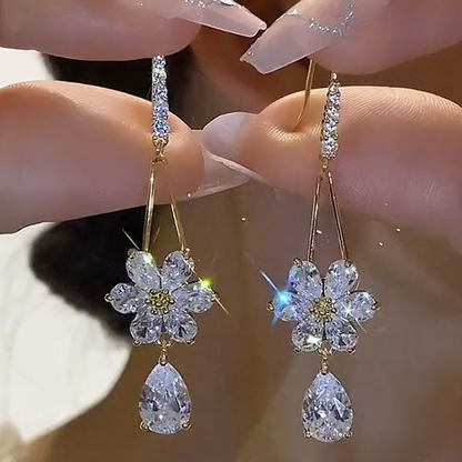 Ladies New Fashion Rhinestone Earrings