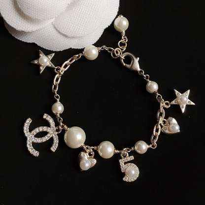 Women's Elegant Light Luxury Niche Design Bracelet